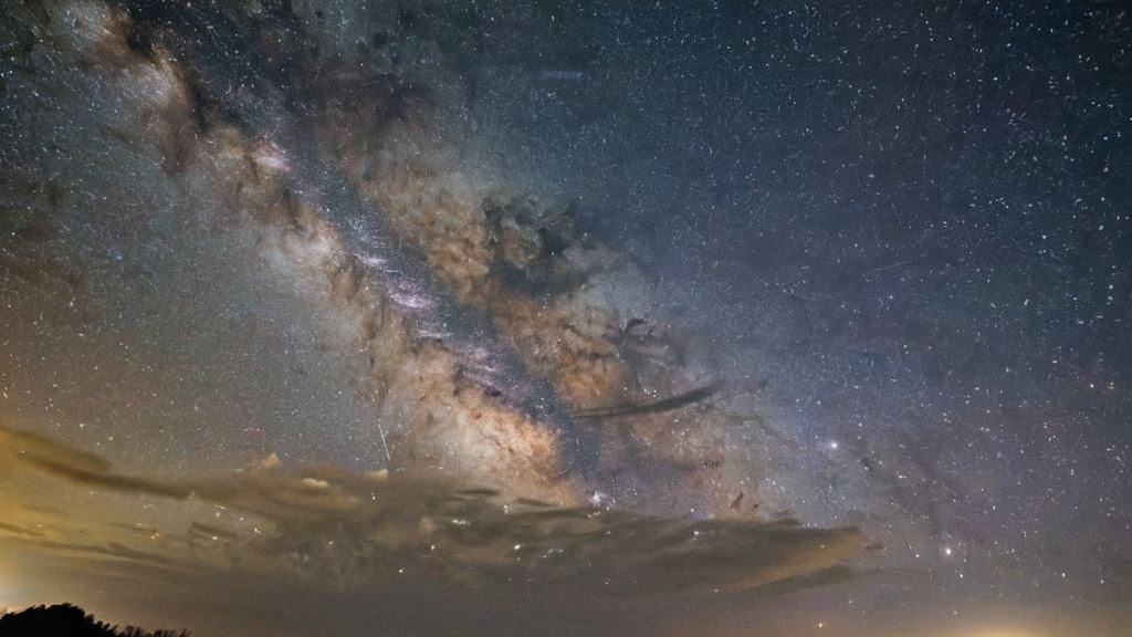 娱乐圈明星互动引爆吃瓜热潮 51黑料每日吃瓜网揭秘明星私生活内幕